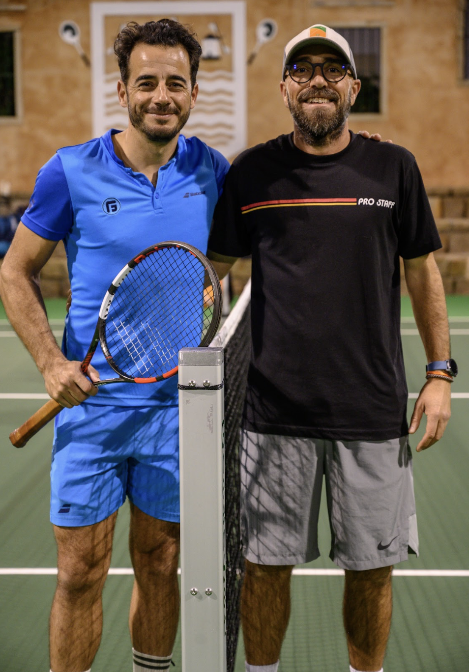 FREDGIL Better Tennis coach portrait by the ocean