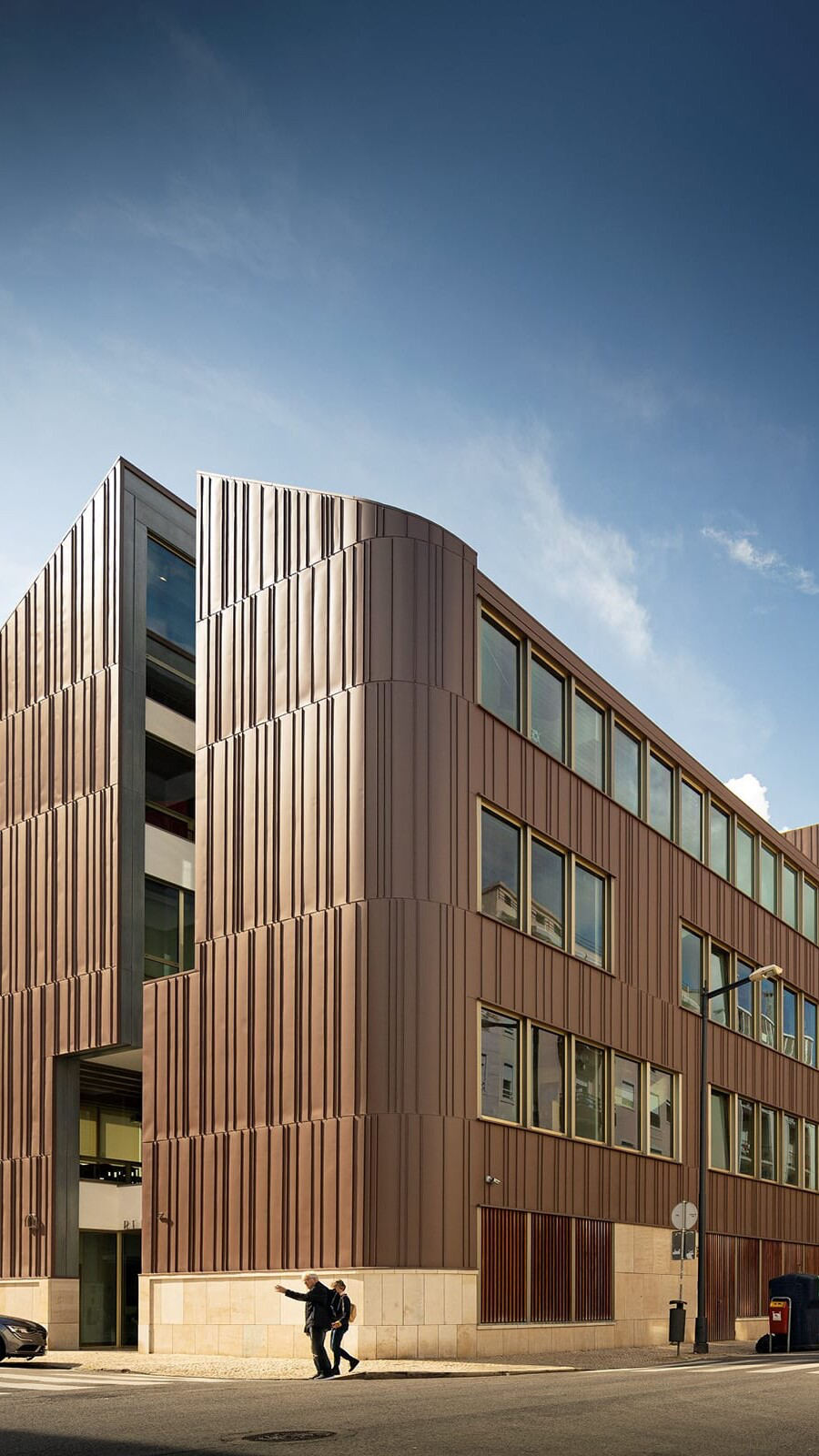 Redbridge - Modern school facility